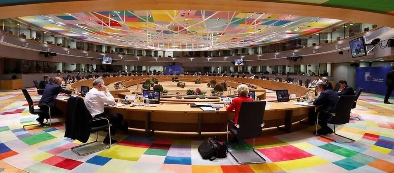 Kυβερνητικές πηγές για Σύνοδο Κορυφής: «Το τελικό κείμενο που υιοθετήθηκε είναι καλύτερο από αυτό που είχε προταθεί»